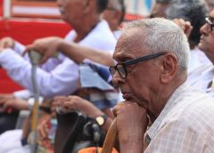 Pension Holder-1