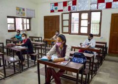 student and class room