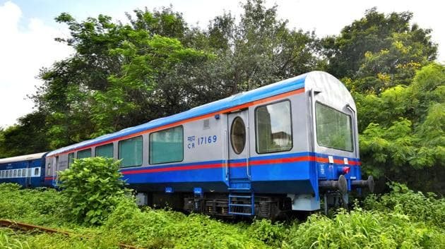 vistadome coache and duares