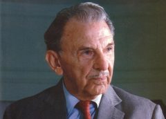 J R D Tata-1